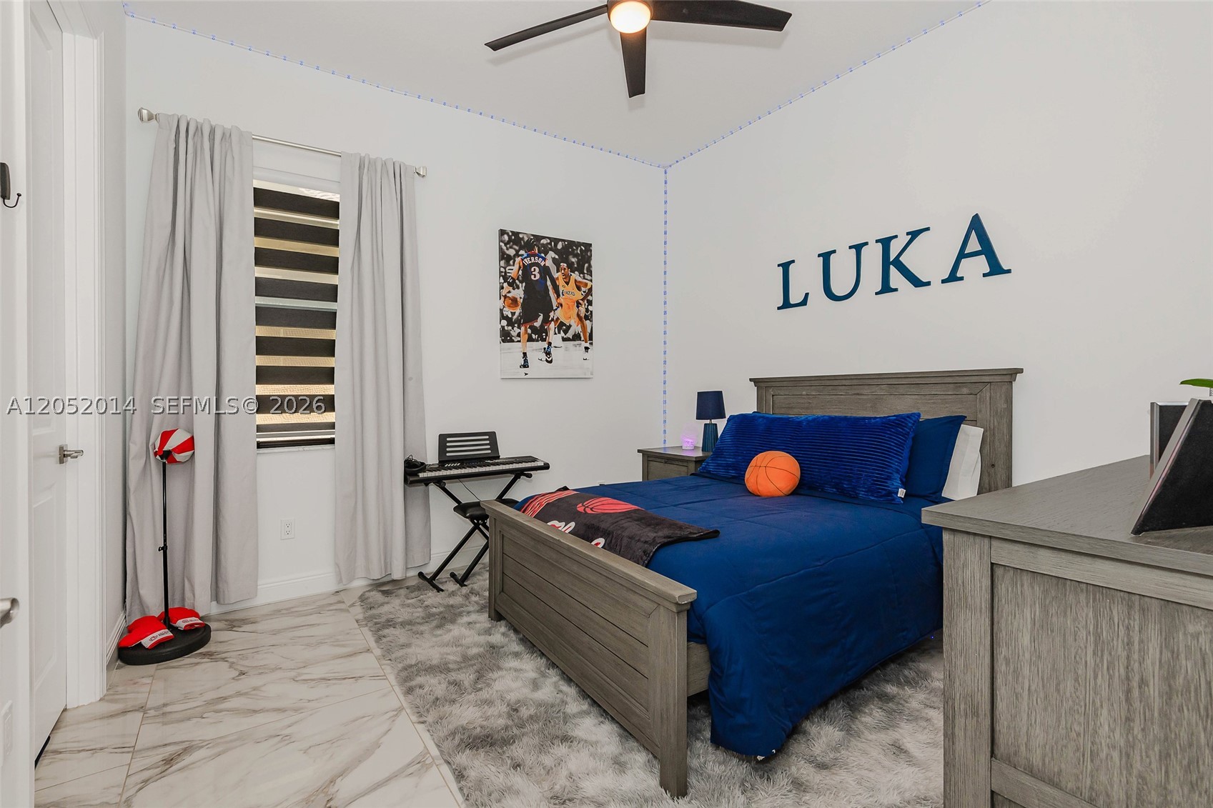 PARKLAND BAY - Residential Lease