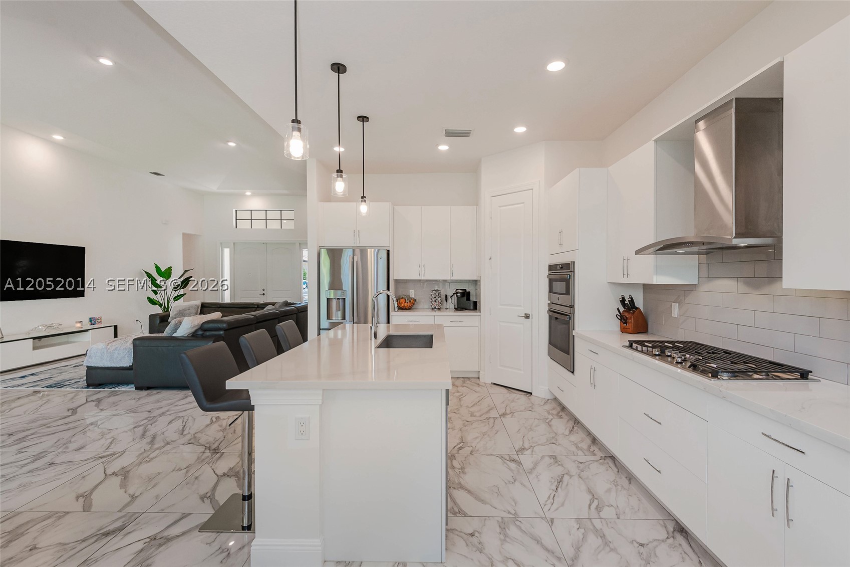PARKLAND BAY - Residential Lease