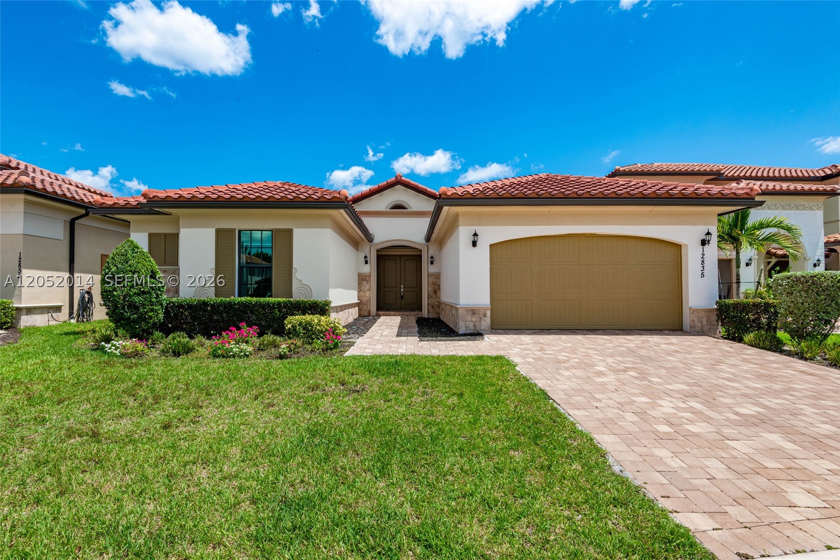 PARKLAND BAY - Residential Lease