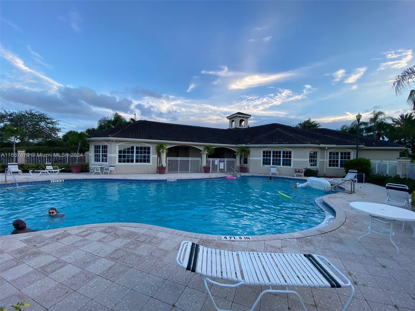EVERGREEN LAKES CONDO - Residential