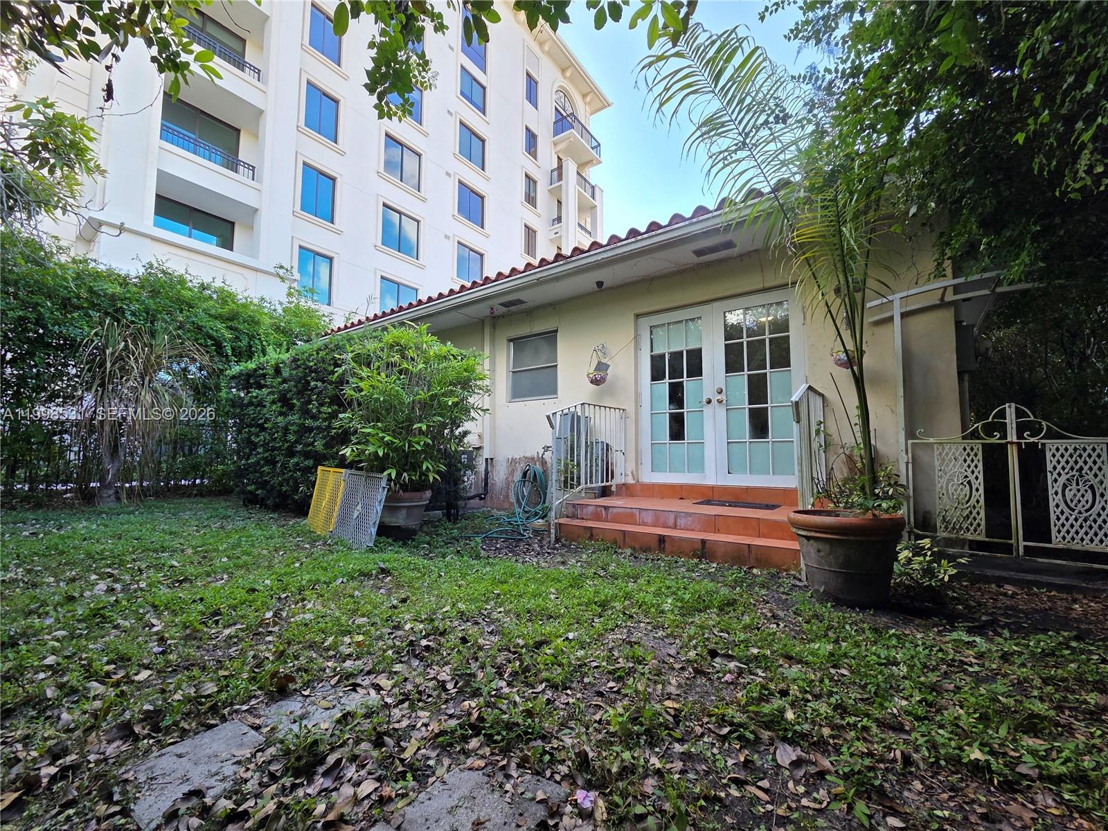 CORAL GABLES CRAFTS SEC - Residential