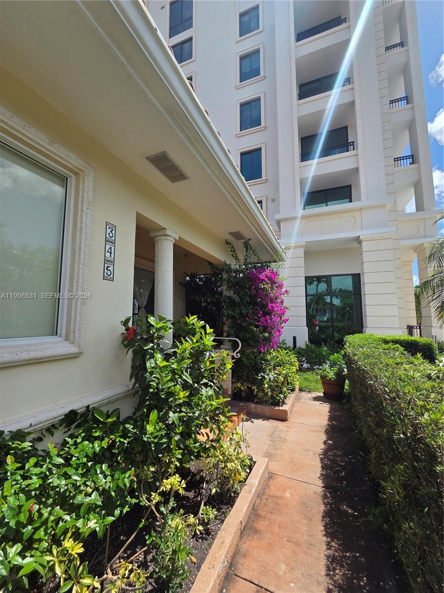 CORAL GABLES CRAFTS SEC - Residential