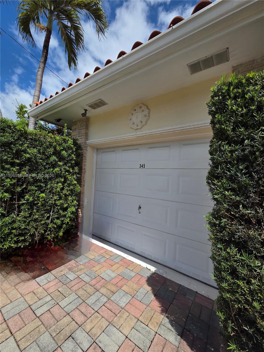 CORAL GABLES CRAFTS SEC - Residential