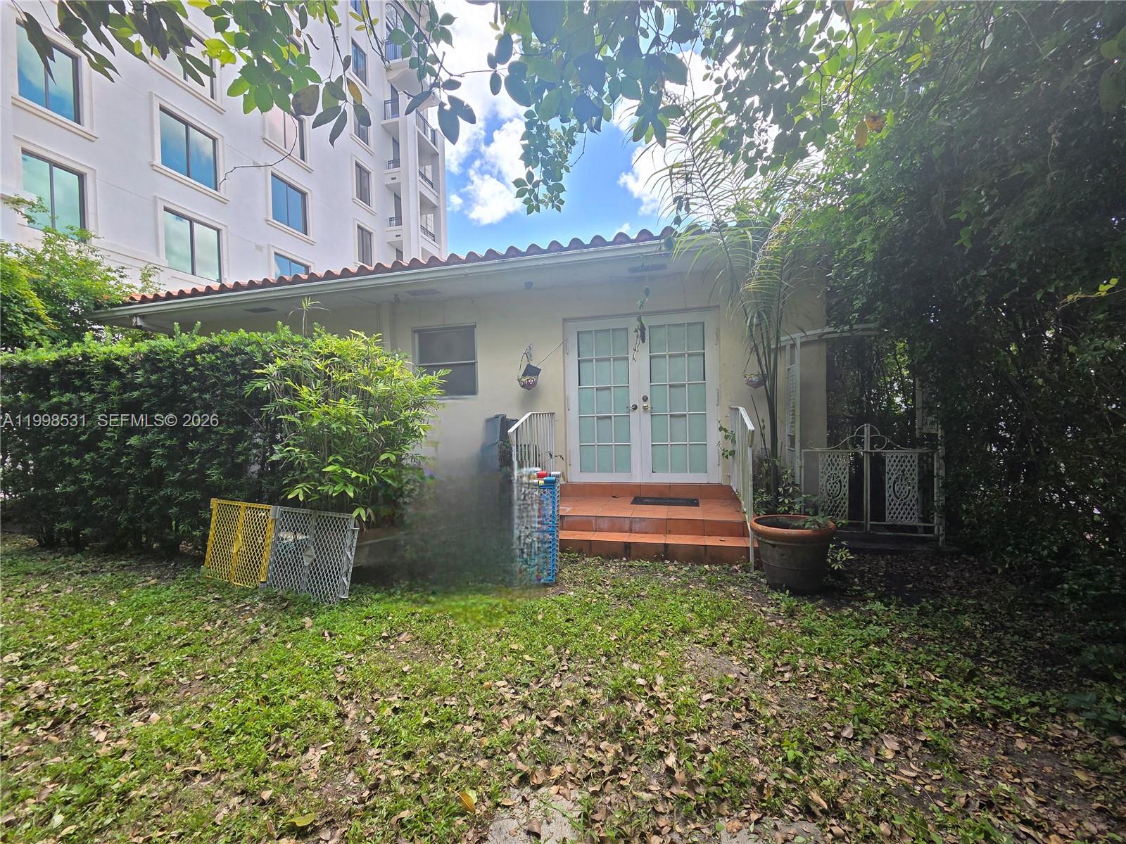CORAL GABLES CRAFTS SEC - Residential