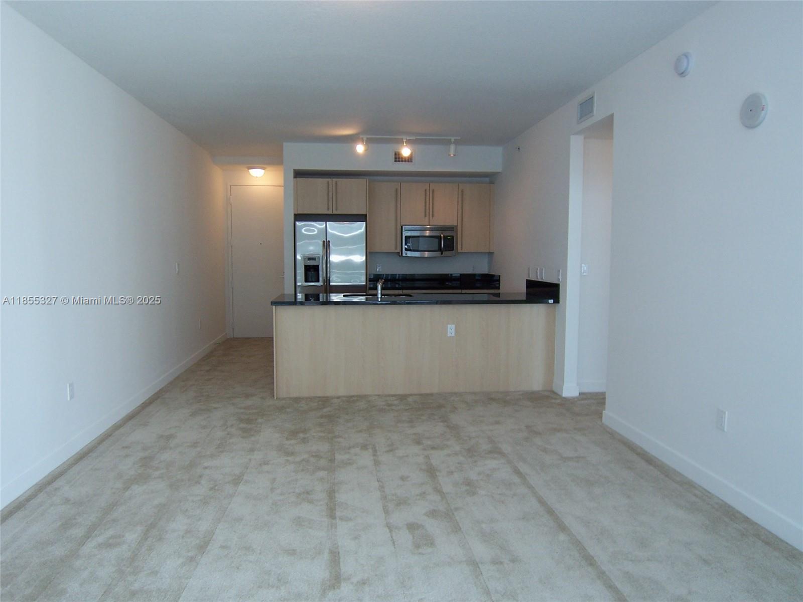 THE AXIS ON BRICKELL II C - Residential Lease