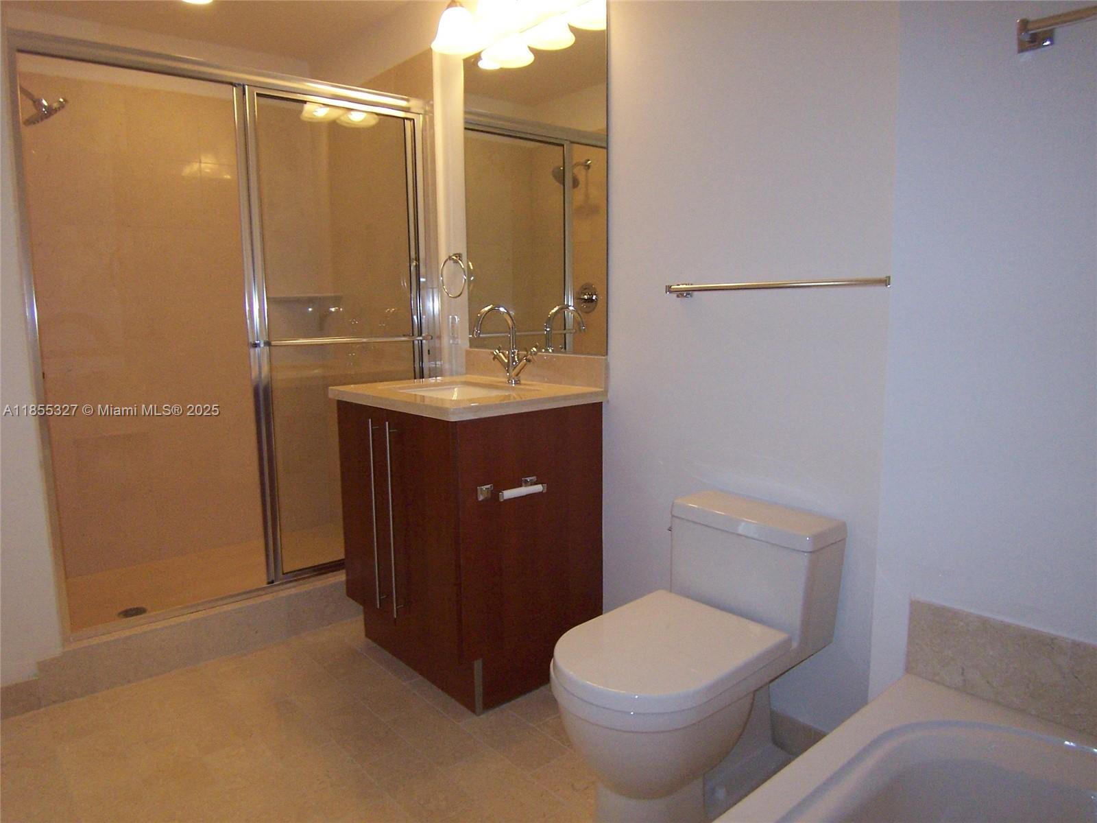 THE AXIS ON BRICKELL II C - Residential Lease