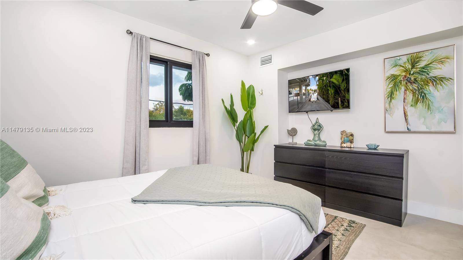 SEXTON COVES ESTATES - Residential