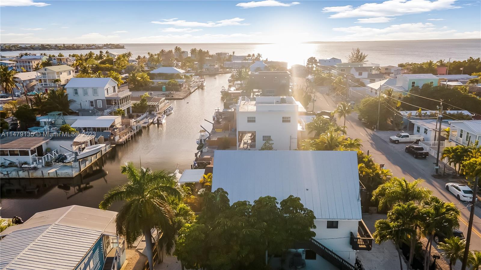 SEXTON COVES ESTATES - Residential