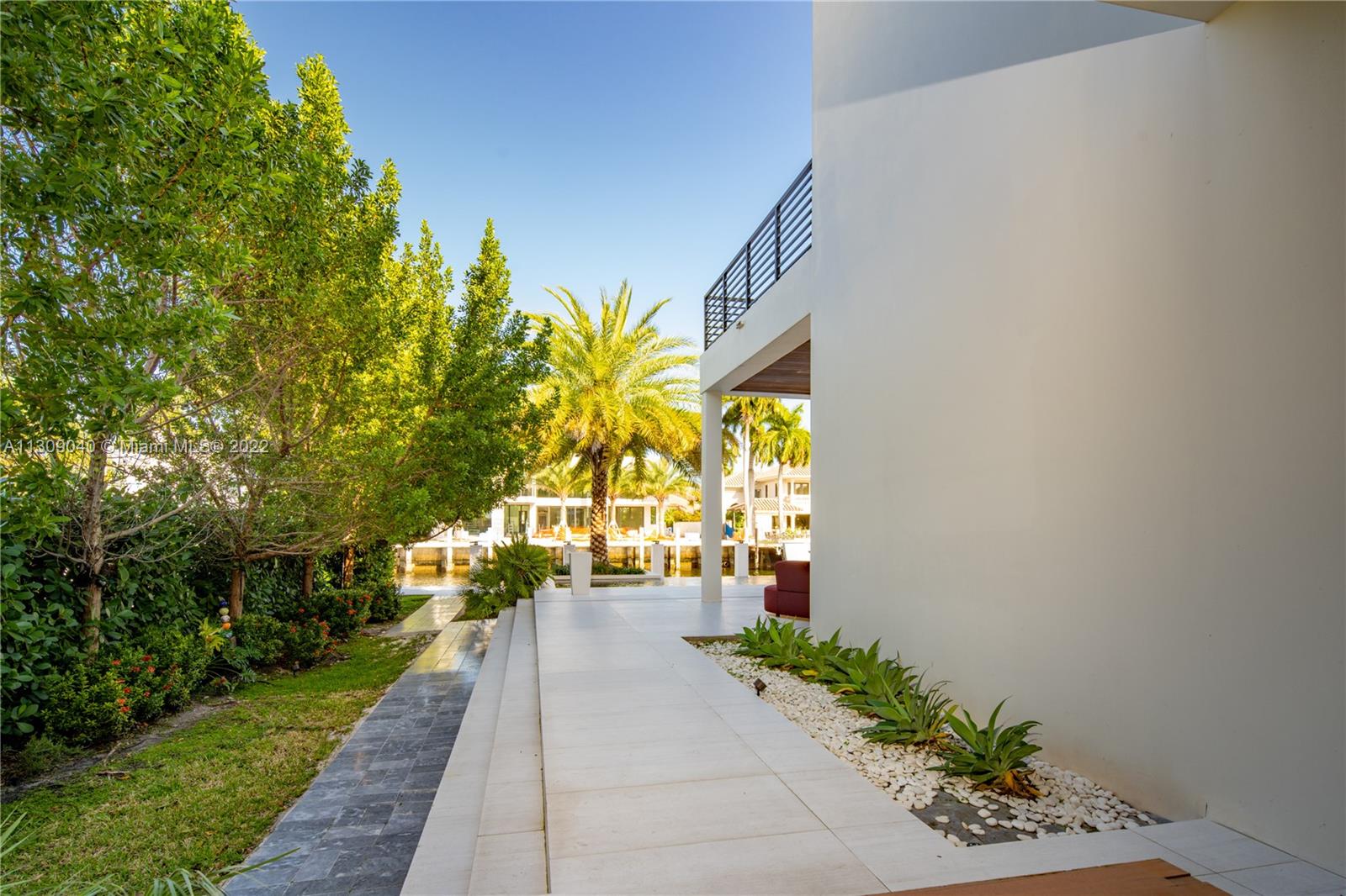 NURMI ISLES ISLAND NO 3 - Residential Lease