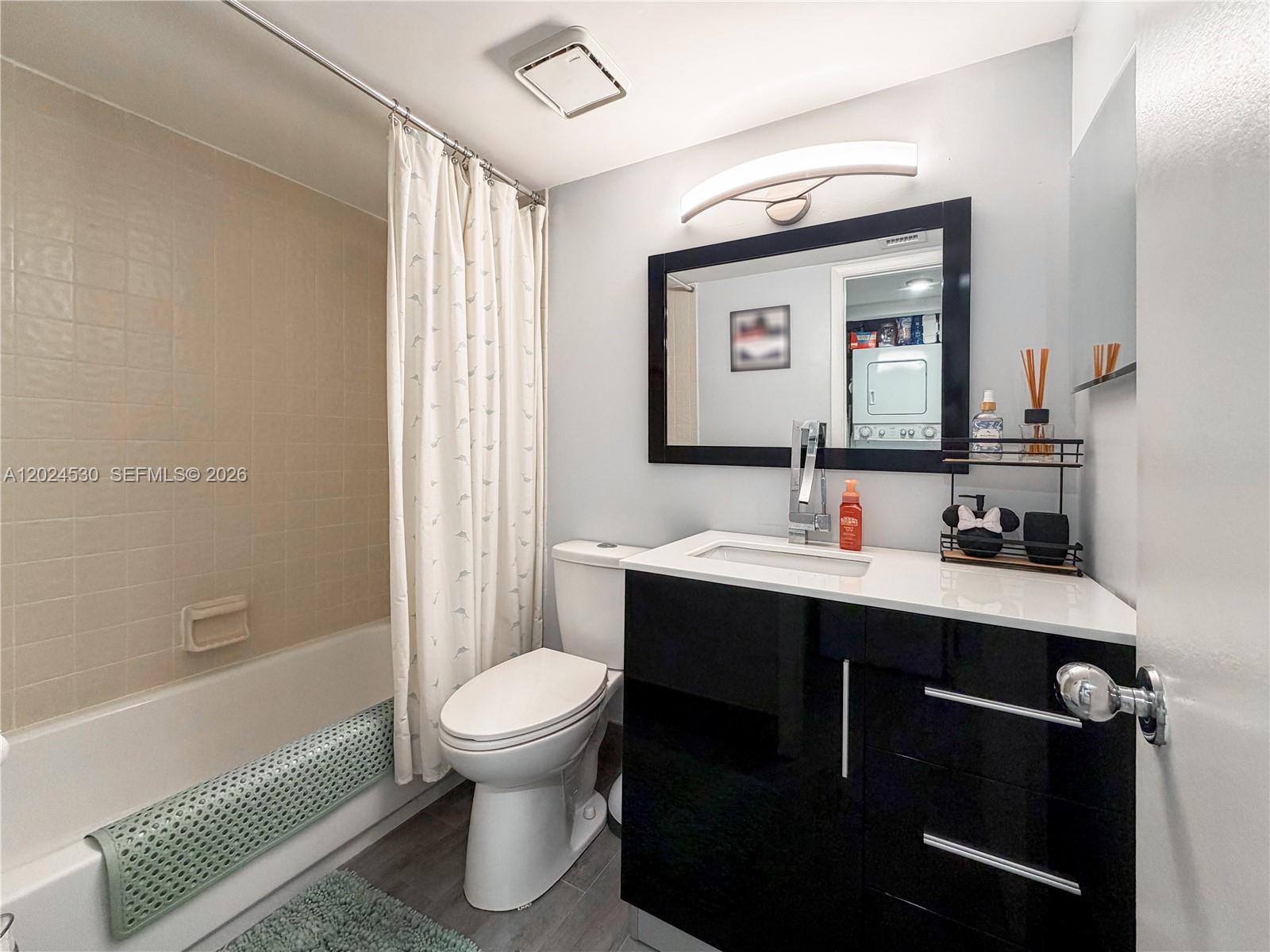 TRADEWINDS A CONDO - Residential
