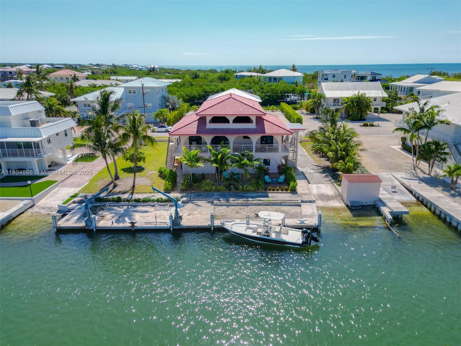 Coco Plum Beach - Residential