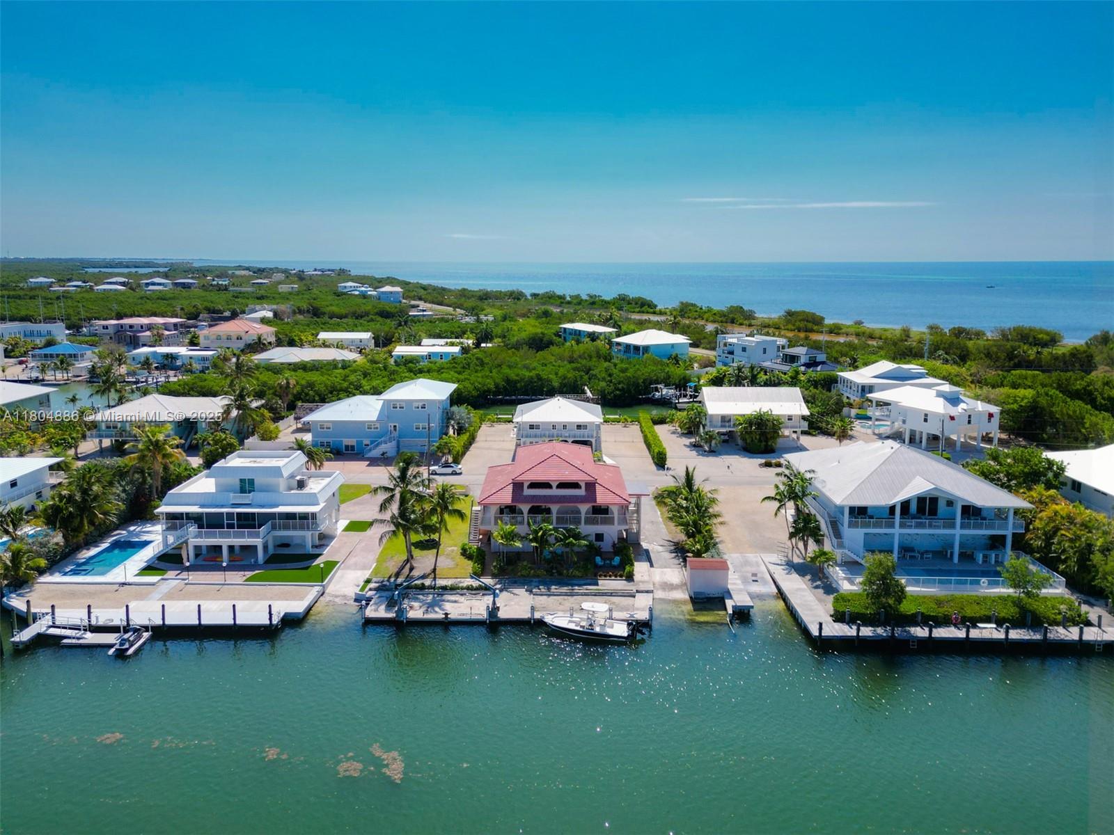 Coco Plum Beach - Residential