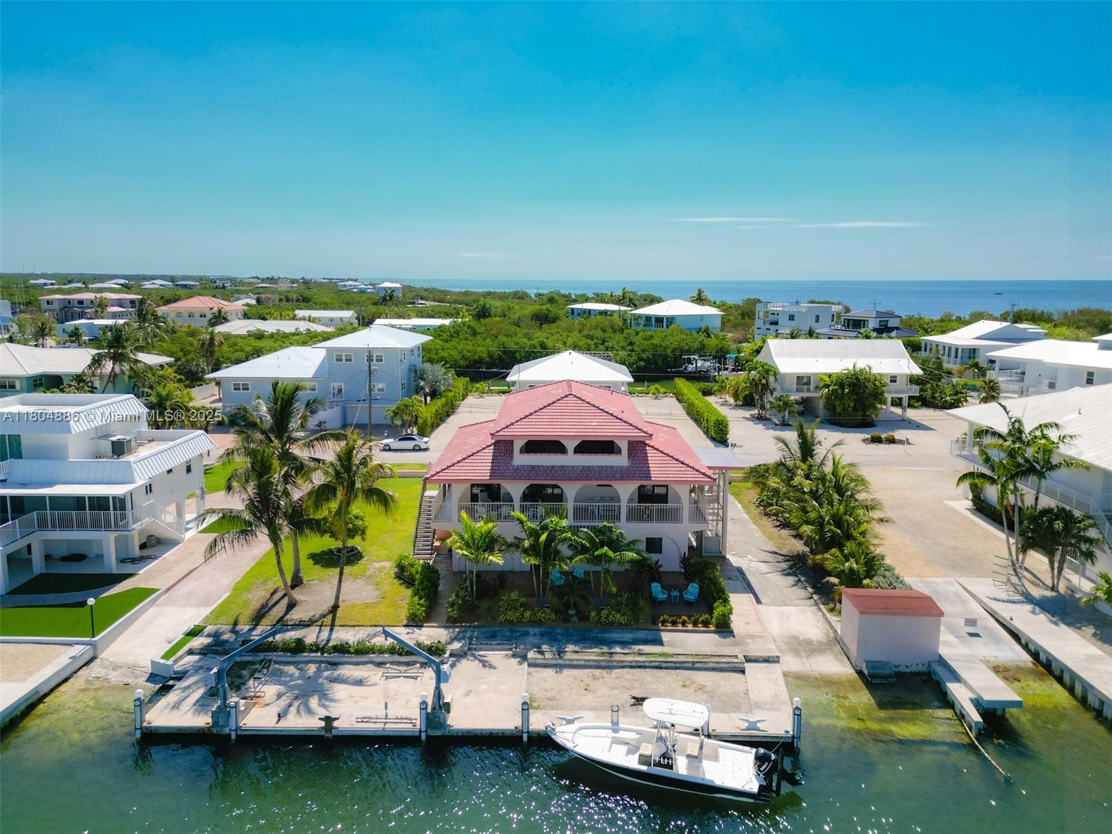 Coco Plum Beach - Residential