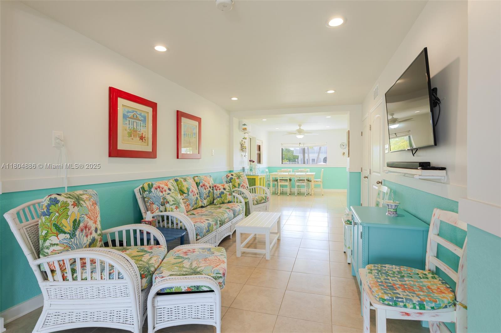 Coco Plum Beach - Residential