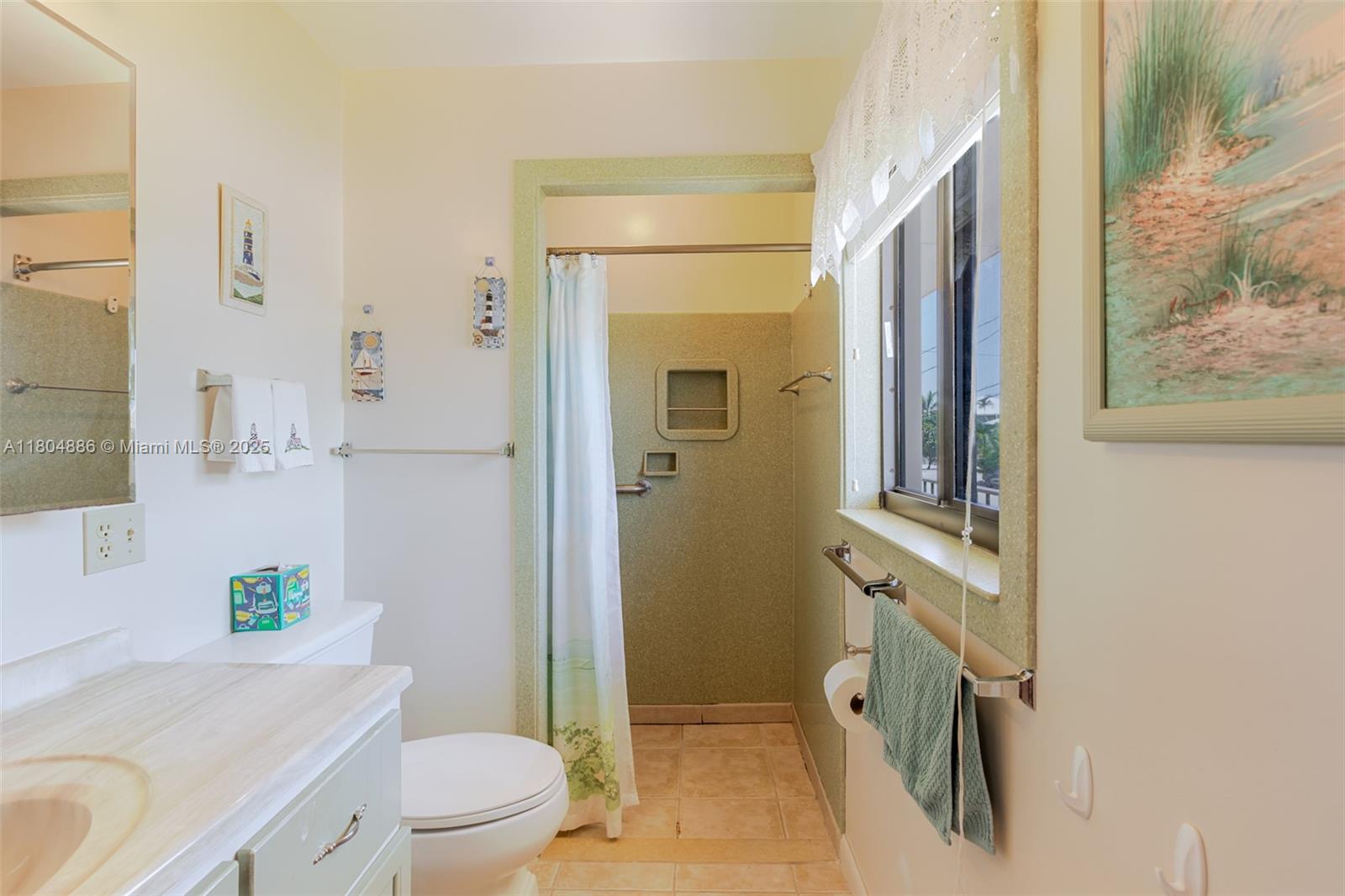 Coco Plum Beach - Residential