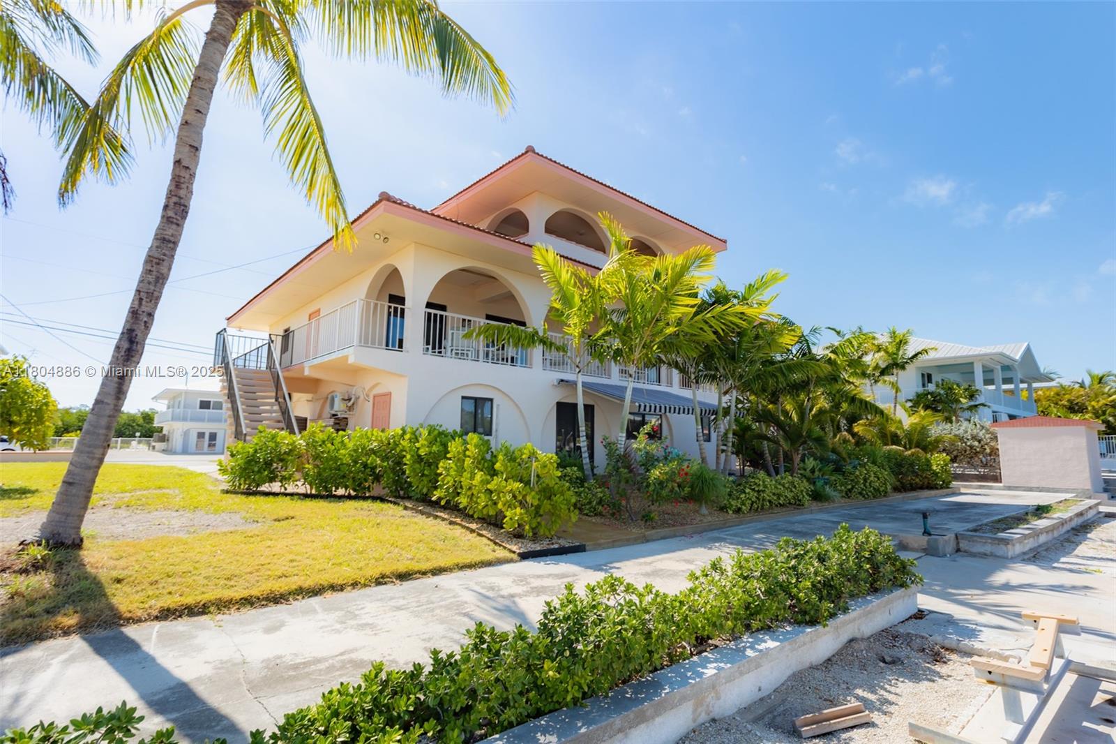 Coco Plum Beach - Residential
