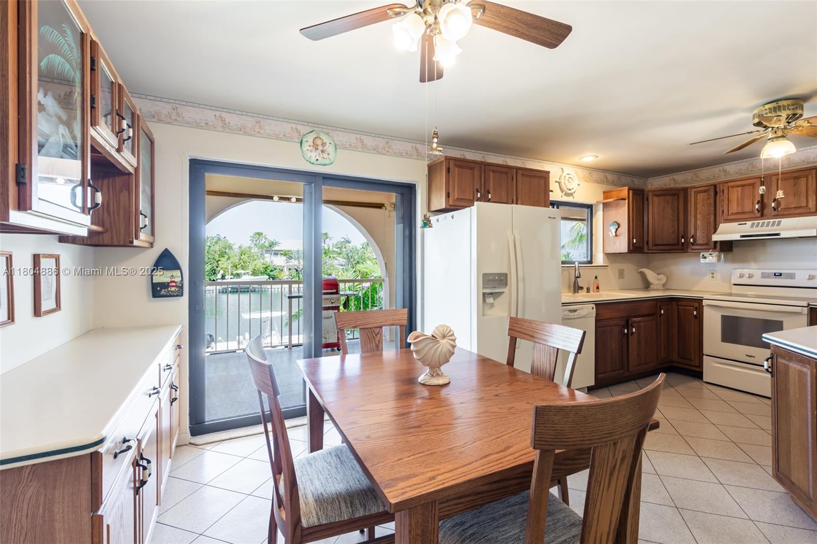Coco Plum Beach - Residential