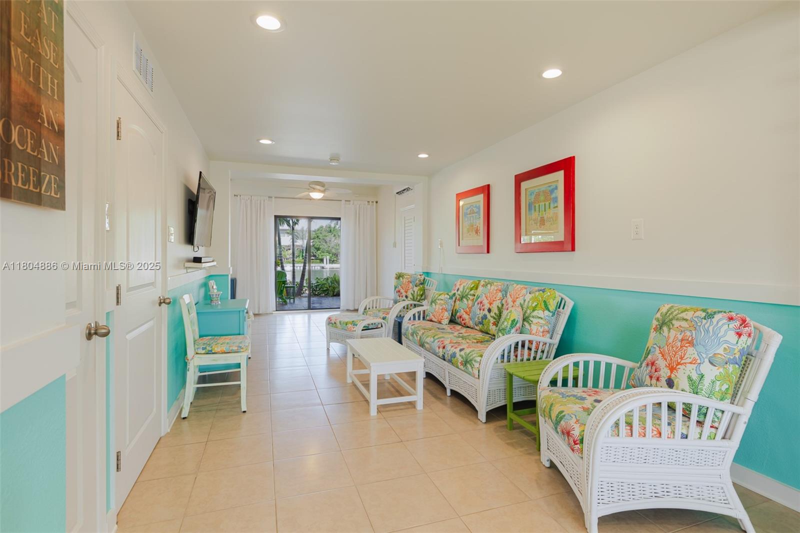 Coco Plum Beach - Residential