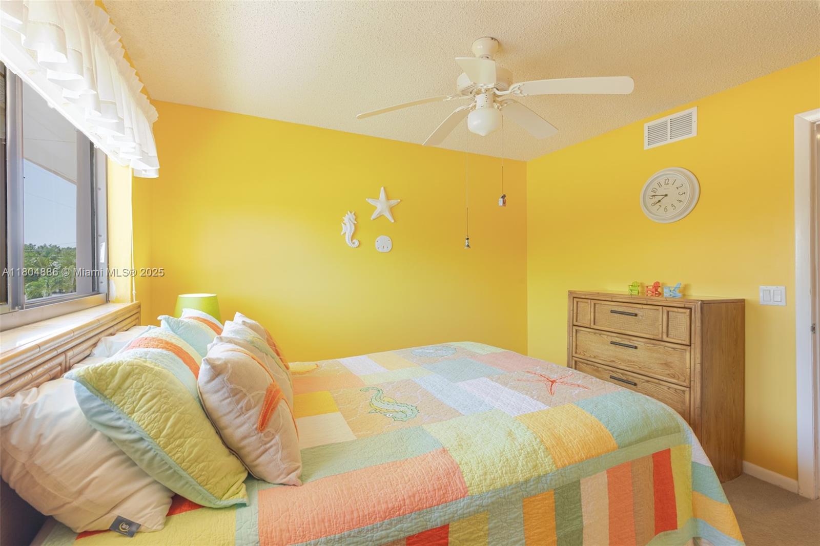 Coco Plum Beach - Residential