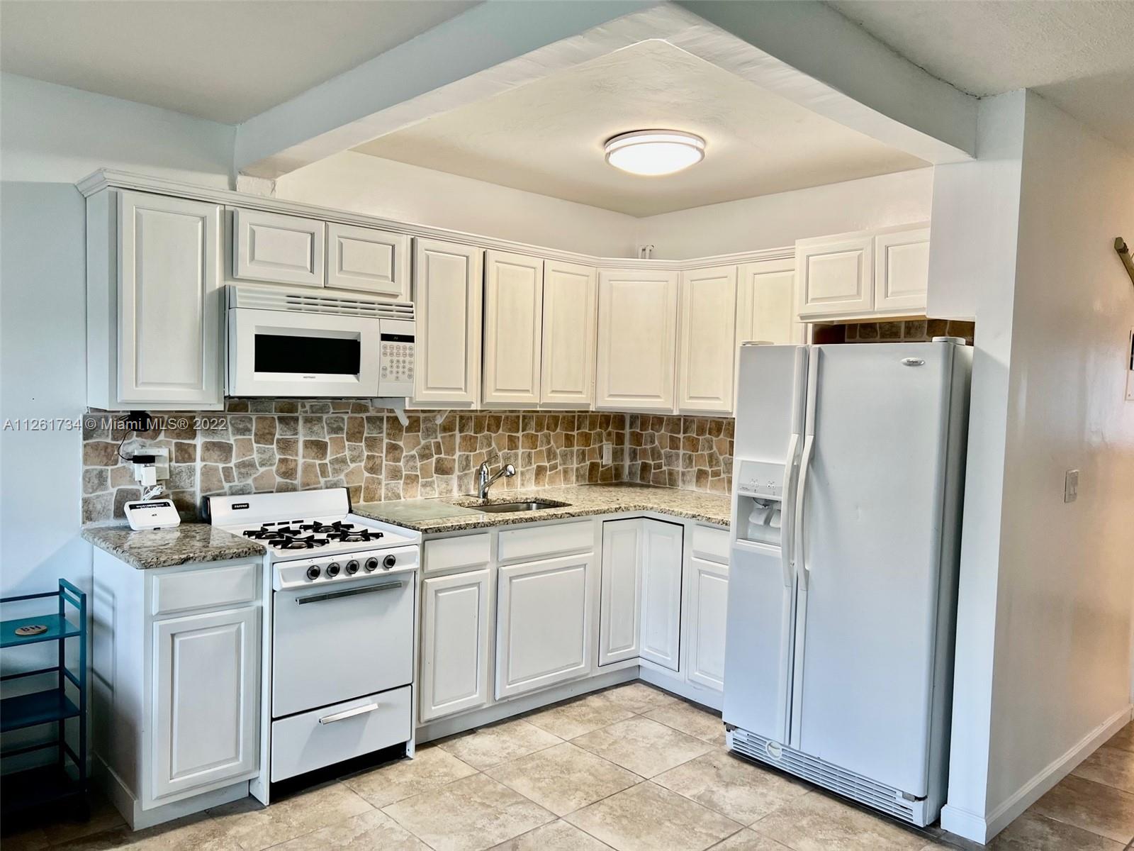 IMMEDIATE! WATERFRONT CONDO, FURNISHED, TILE FLOORING THROUGHOUT, OPEN KITCHEN WITH GAS RANGE, IMPACT WINDOWS. STEPS TO HEATED POOL, GRILL AREA AND LAUNDRY FACILITIES. ONE PARKING SPACE. CONVENIENT LOCATION, CLOSE TO BEACH, SHOPPING AND MORE. LAUNDRY FACILITIES, GAS & WATER INCLUDED. PER HOA, 725 MINIMUM CREDIT SCORE. NO PETS, CASH ONLY. OK TO LEASE AFTER ONE YEAR, 90 DAYS MINIMUM. MOTIVATED!