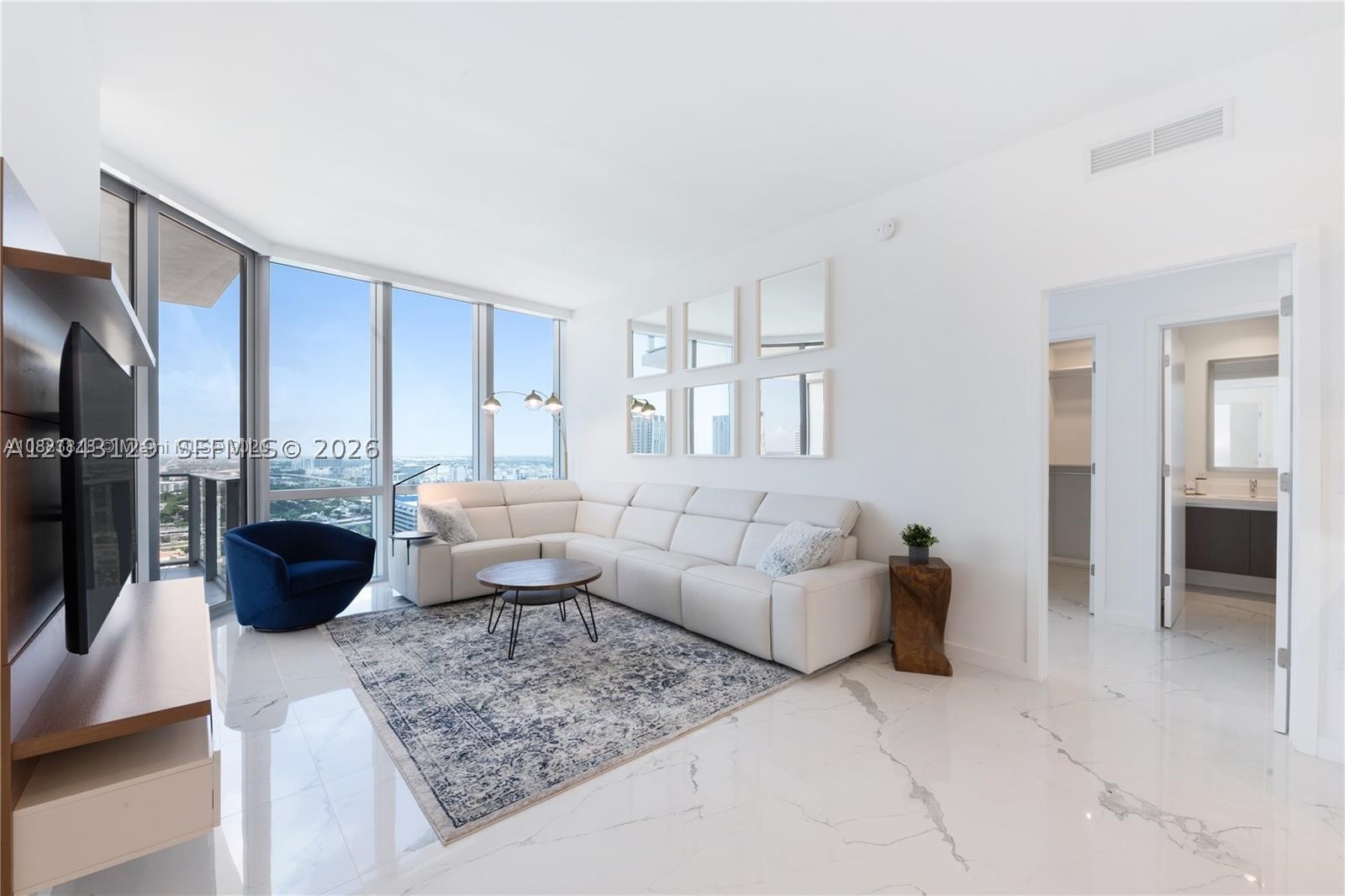 PARAMOUNT MIAMI WORLDCENT - Residential