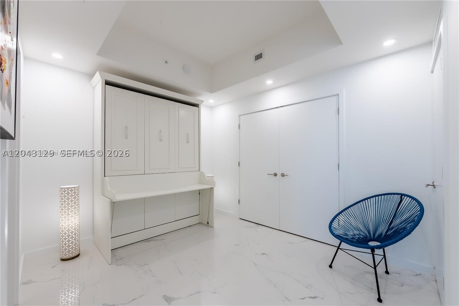 PARAMOUNT MIAMI WORLDCENT - Residential