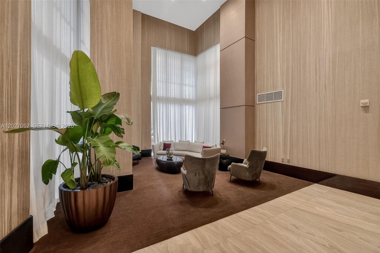 THE PLAZA 851 BRICKELL CO - Residential