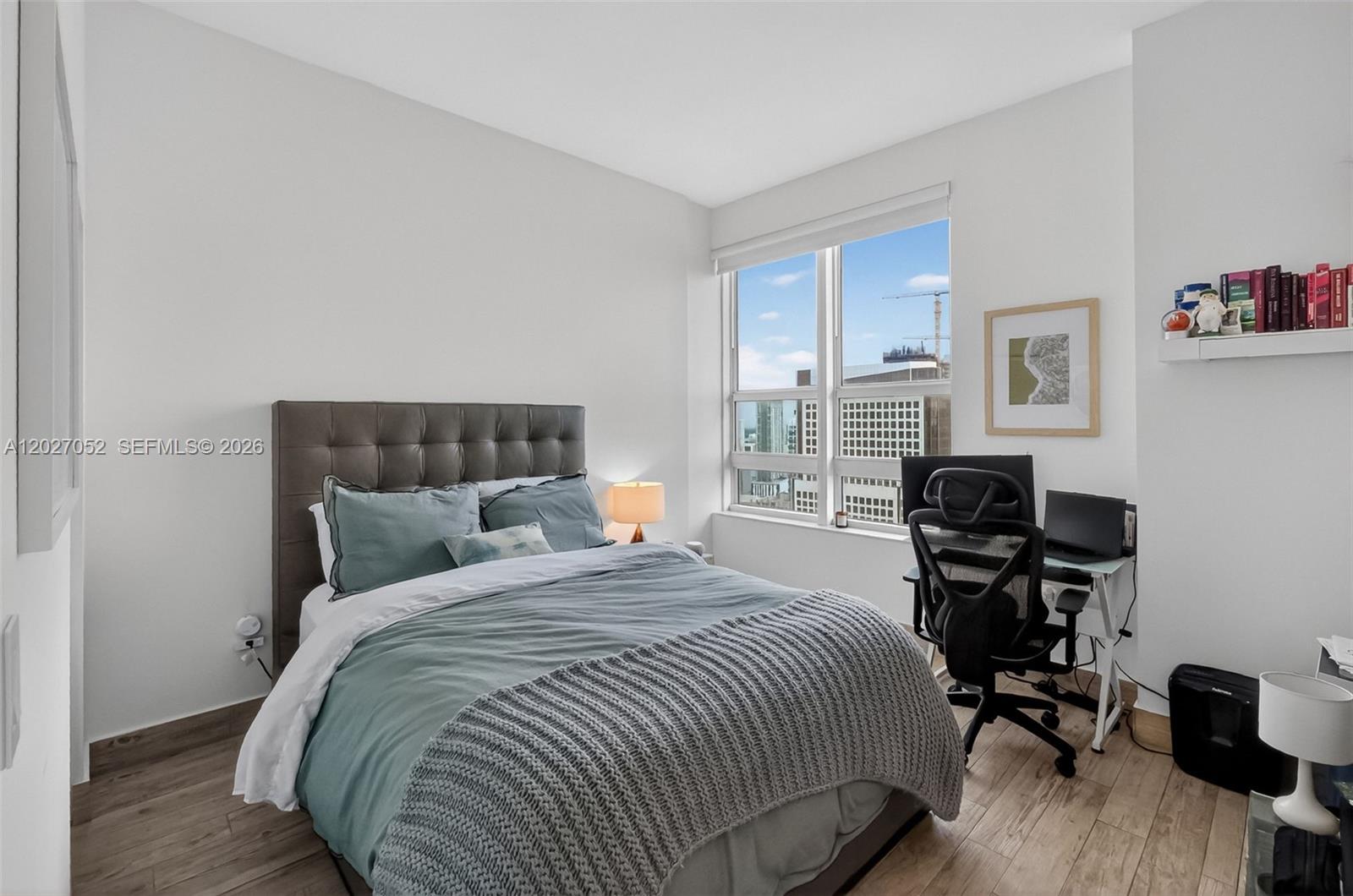THE PLAZA 851 BRICKELL CO - Residential