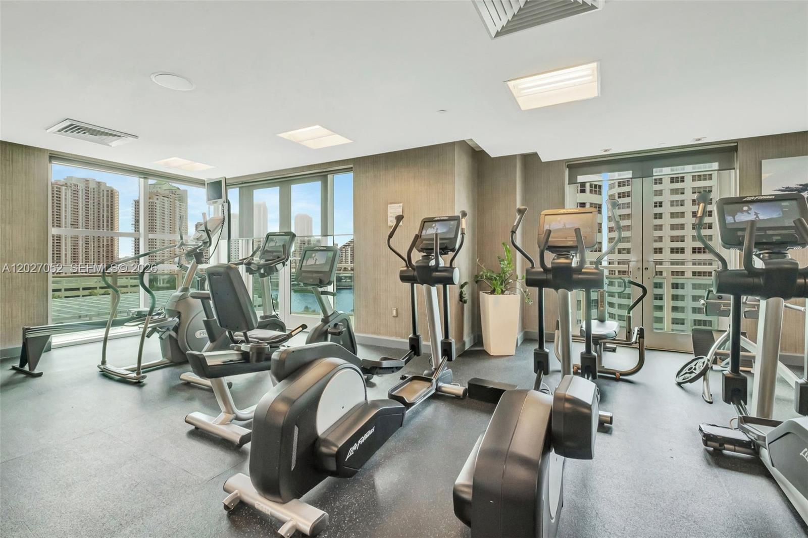 THE PLAZA 851 BRICKELL CO - Residential