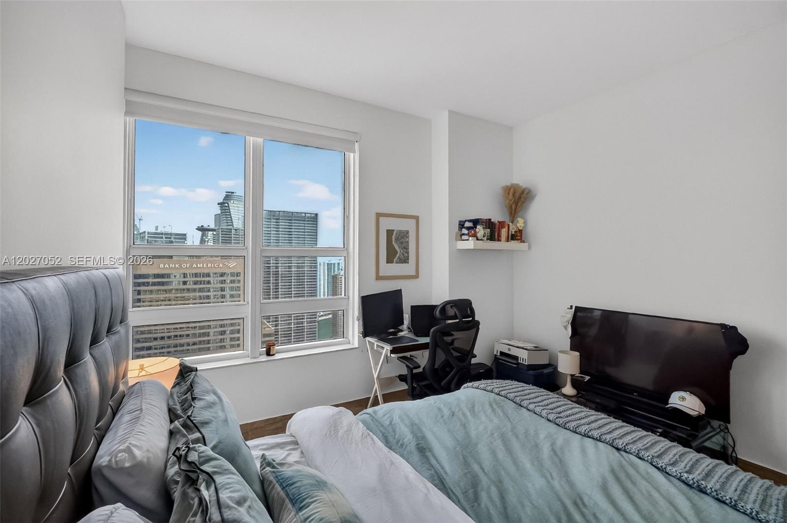 THE PLAZA 851 BRICKELL CO - Residential
