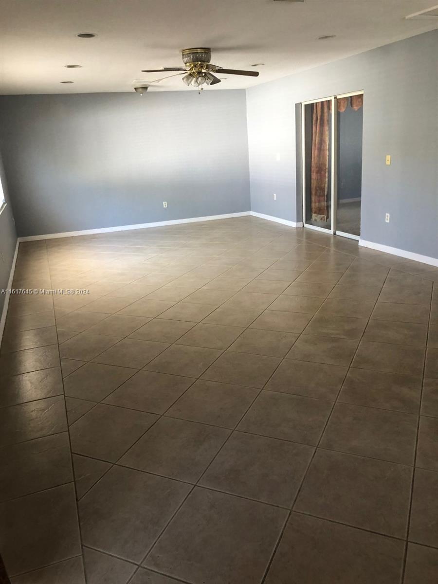 SILVER FALLS - Residential Lease