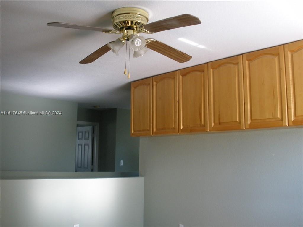 SILVER FALLS - Residential Lease