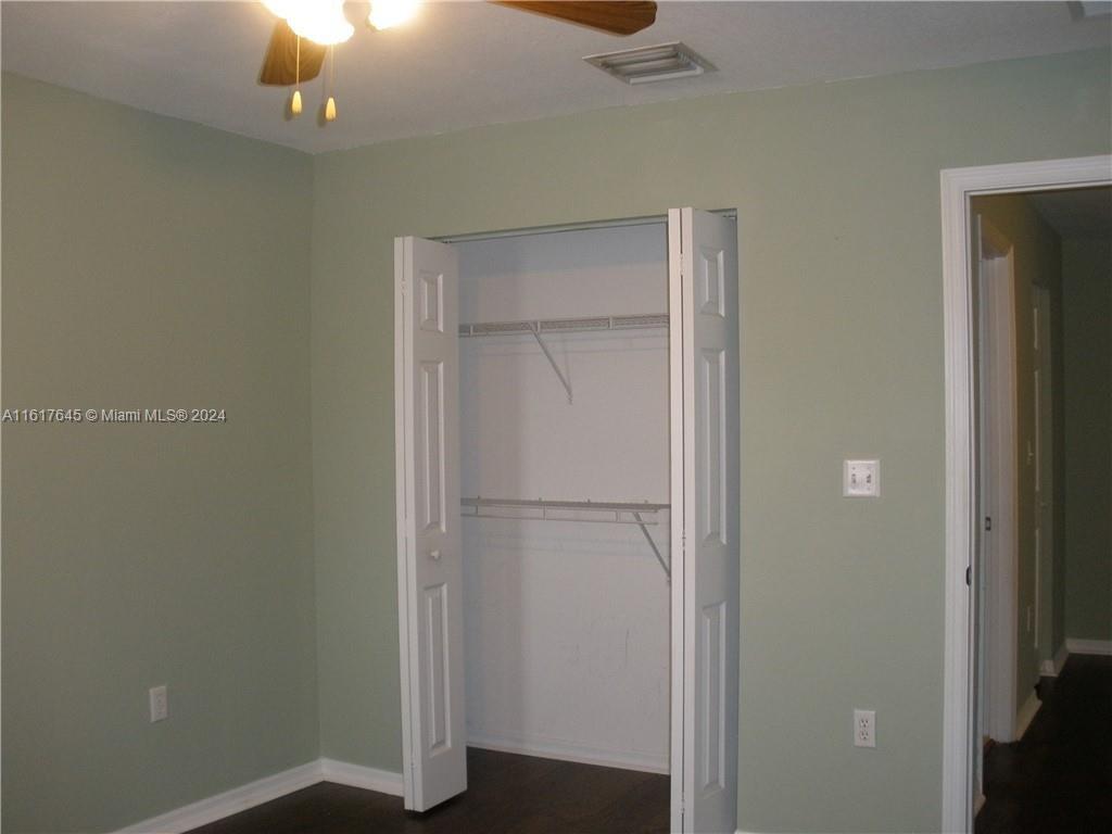 SILVER FALLS - Residential Lease
