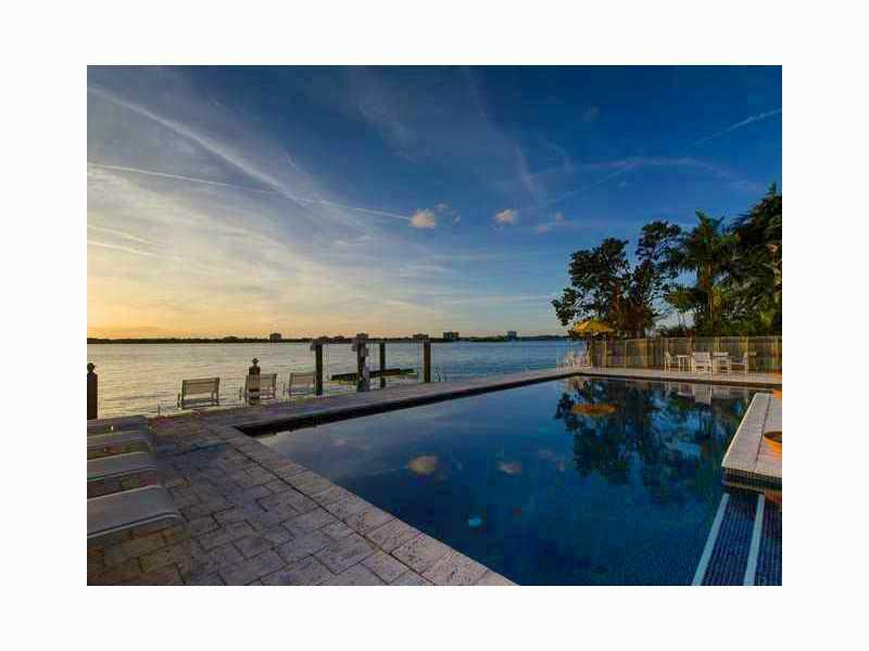 BAY HARBOR ISLAND - Residential