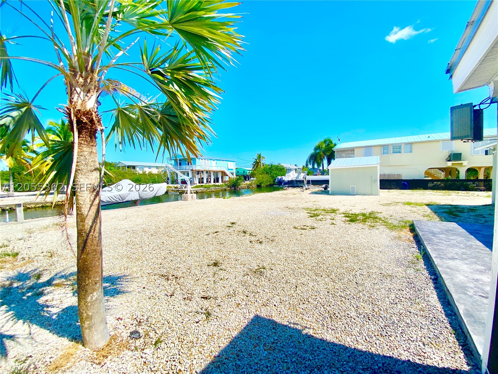 BREEZESWEPT BEACH ESTS - Residential Lease