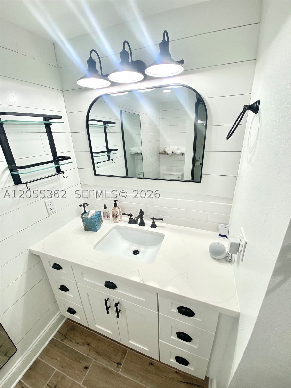 BREEZESWEPT BEACH ESTS - Residential Lease