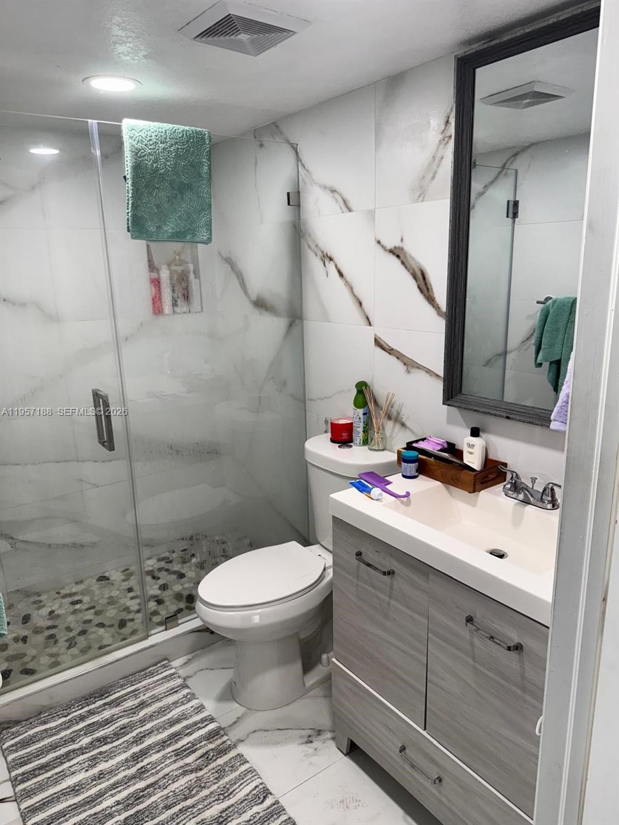 VENETIA GARDENS SOUTH CON - Residential