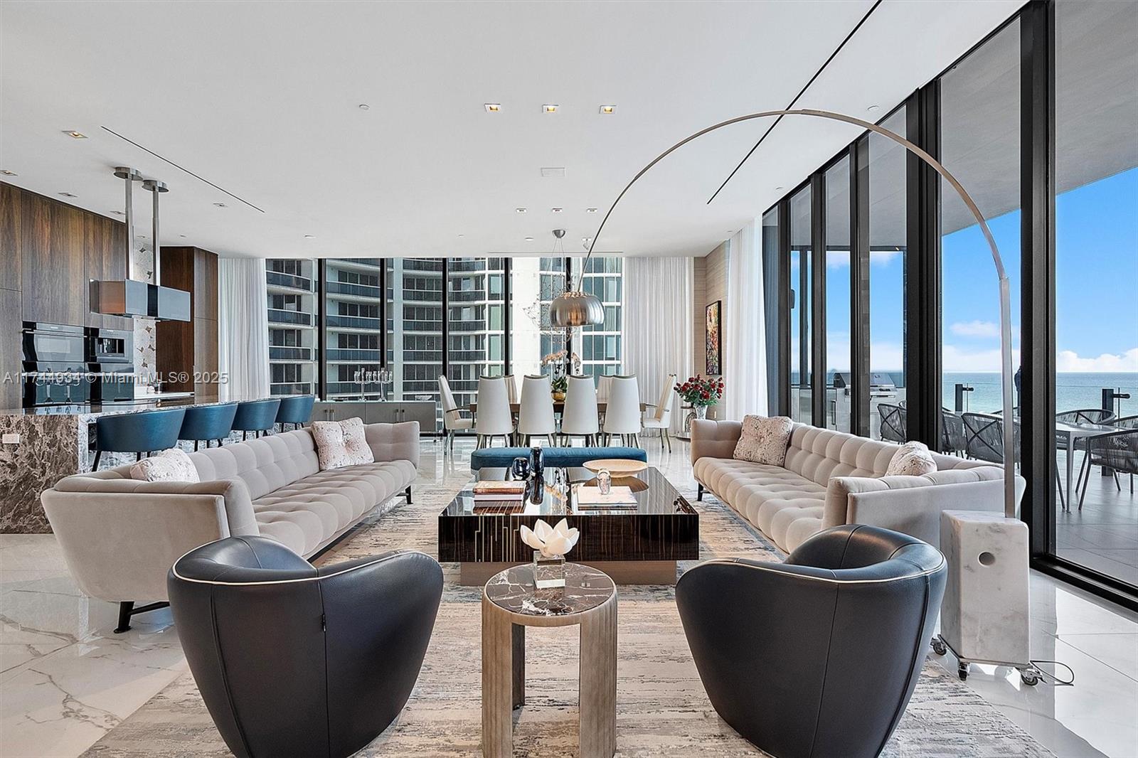 MUSE CONDO - Residential