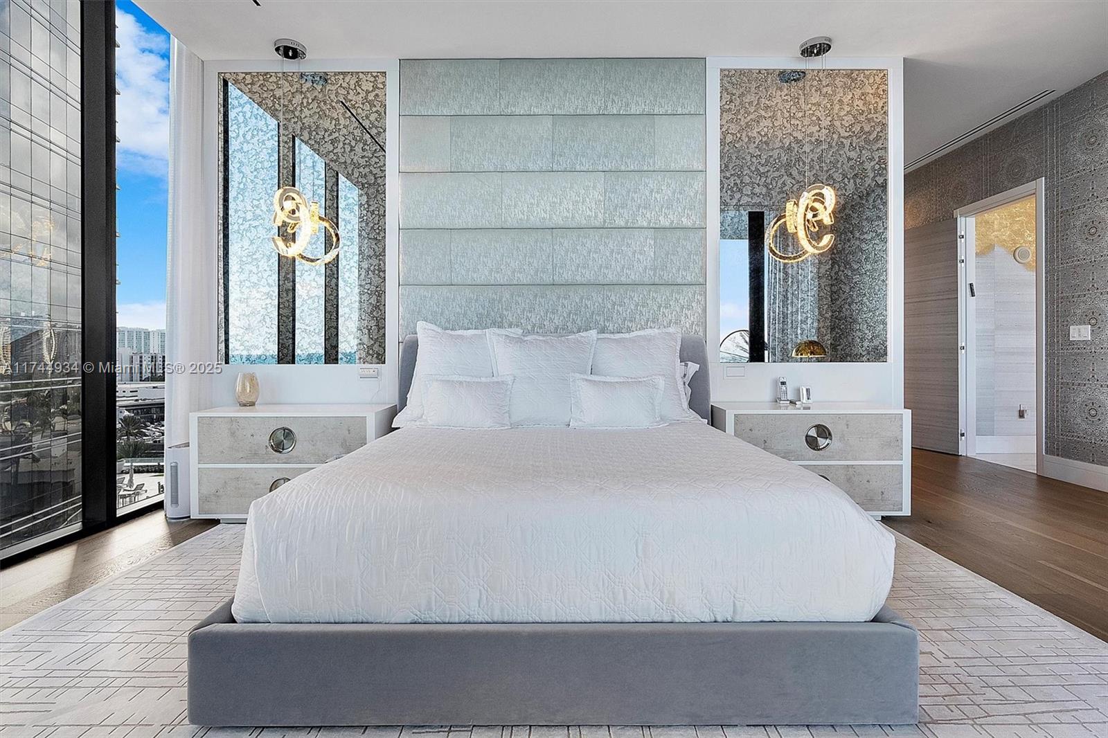MUSE CONDO - Residential