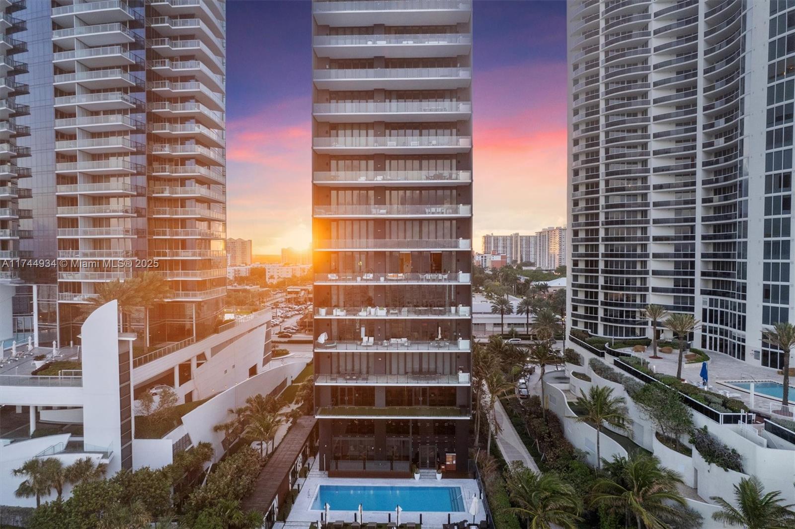 MUSE CONDO - Residential