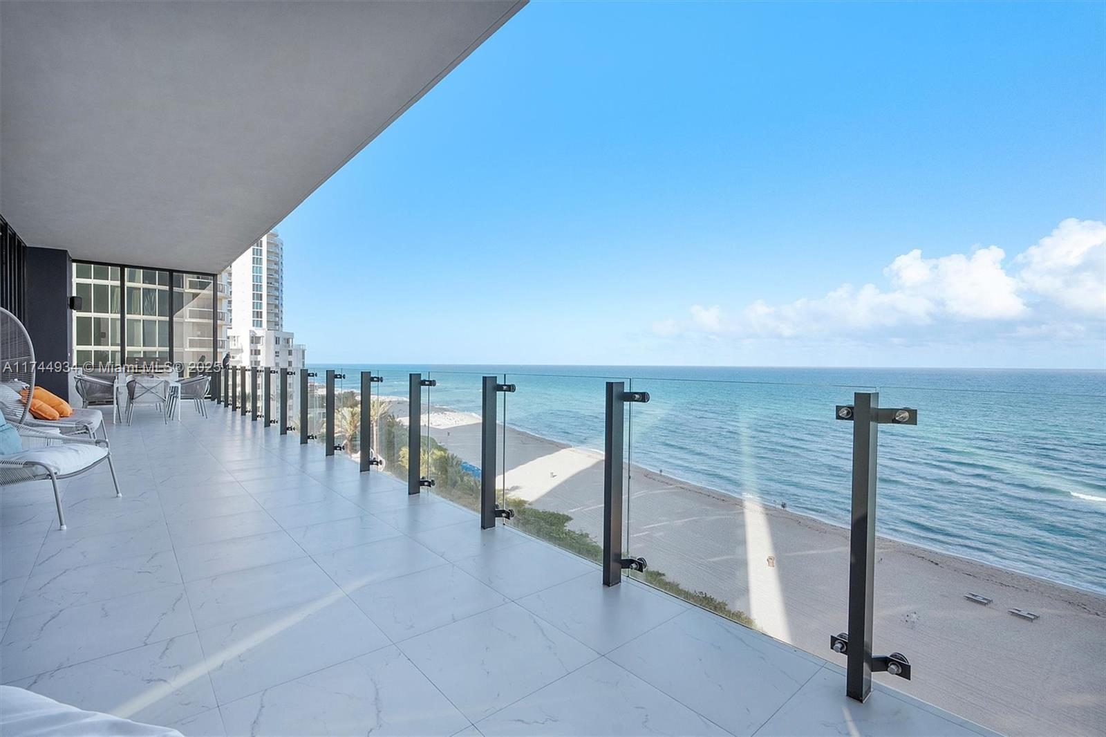 MUSE CONDO - Residential