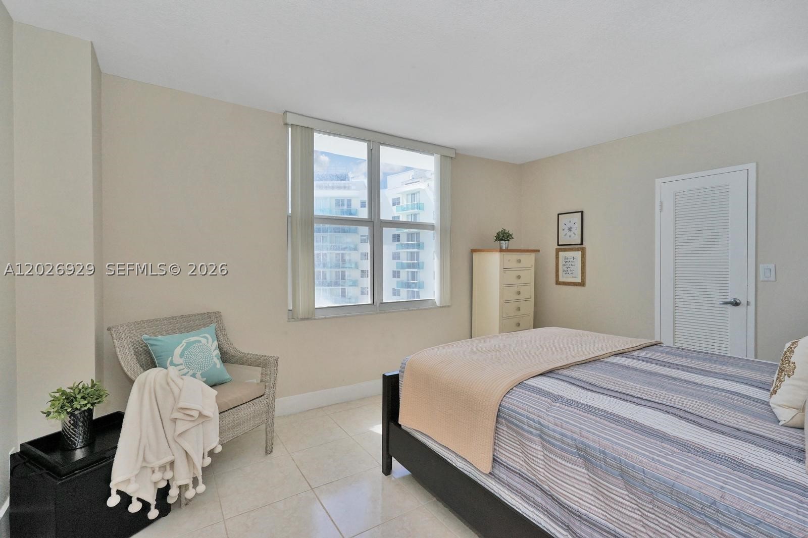 SEA AIR TOWERS CONDO - Residential