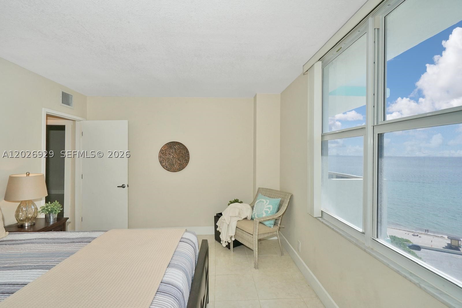 SEA AIR TOWERS CONDO - Residential