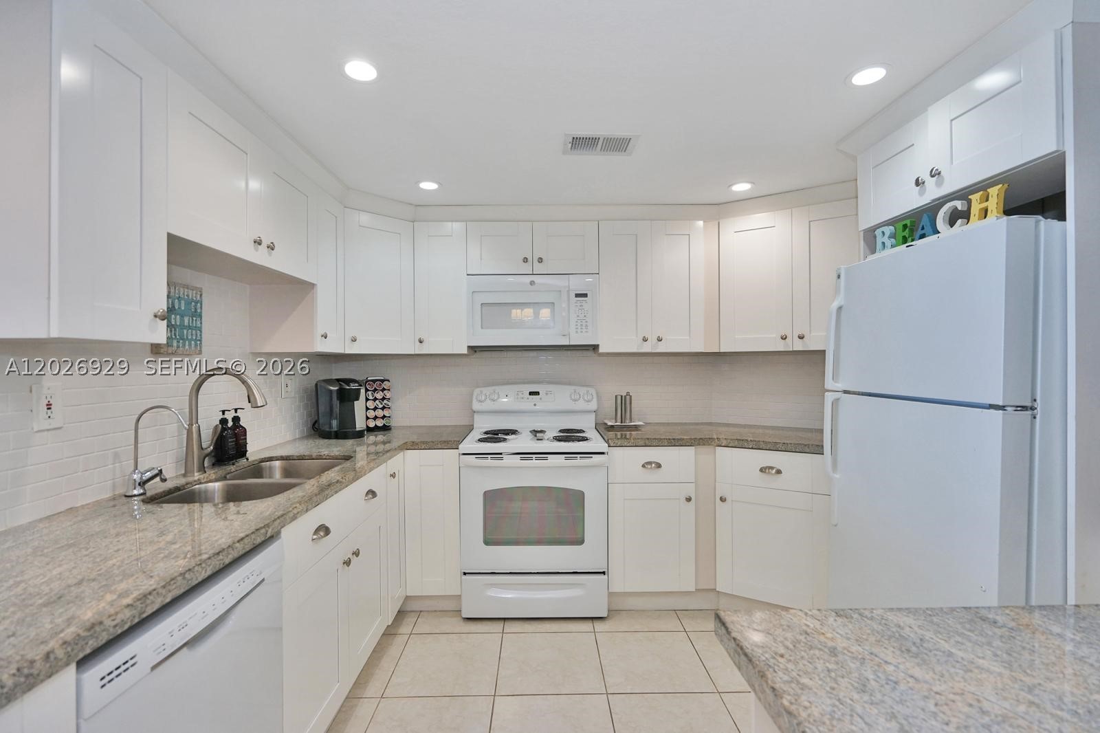 SEA AIR TOWERS CONDO - Residential