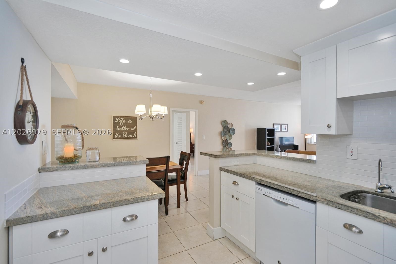 SEA AIR TOWERS CONDO - Residential