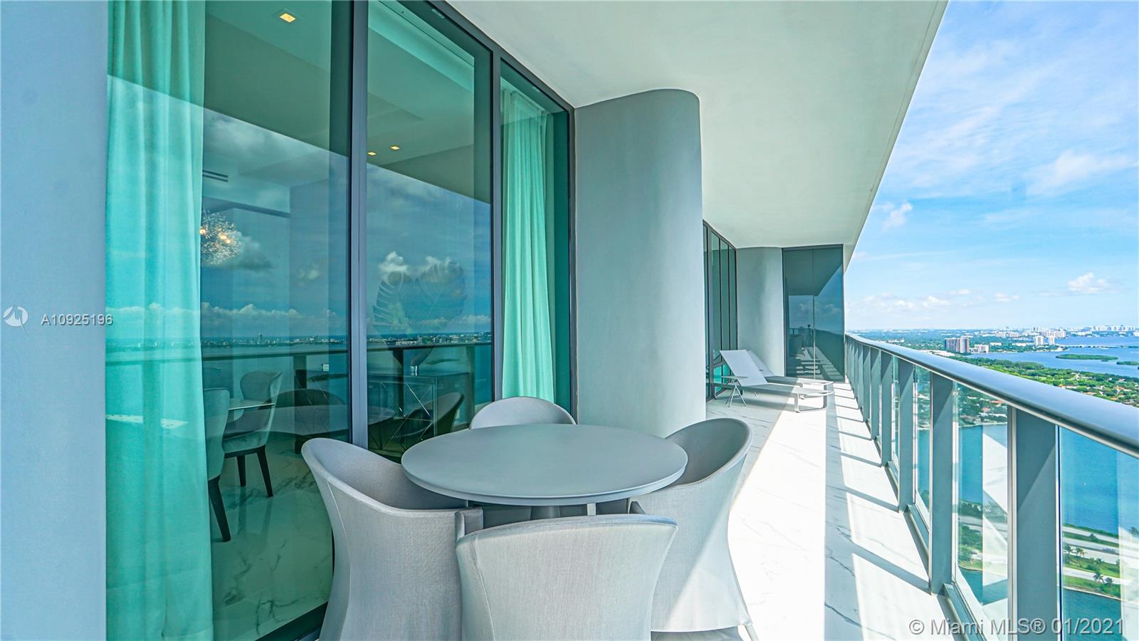 ONE PARAISO CONDO - Residential