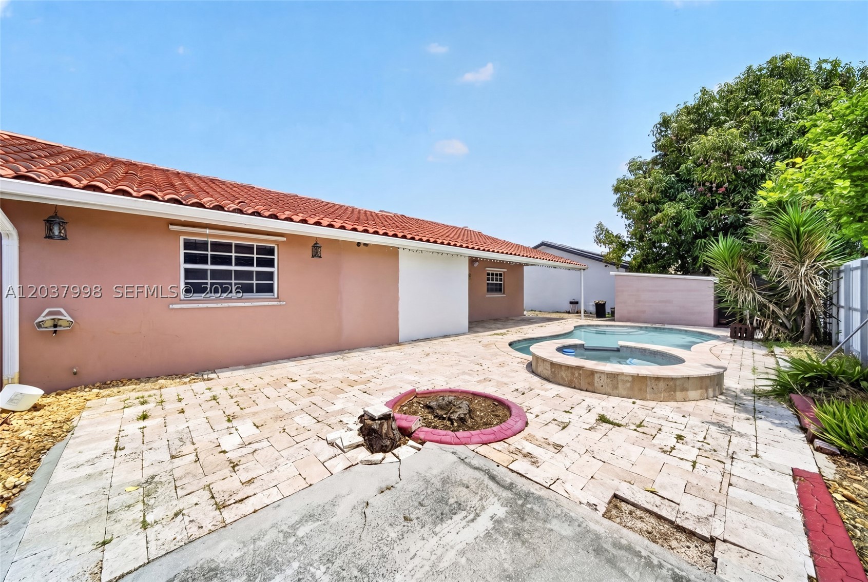VISTA SUB 1ST ADDN AMENDE - Residential