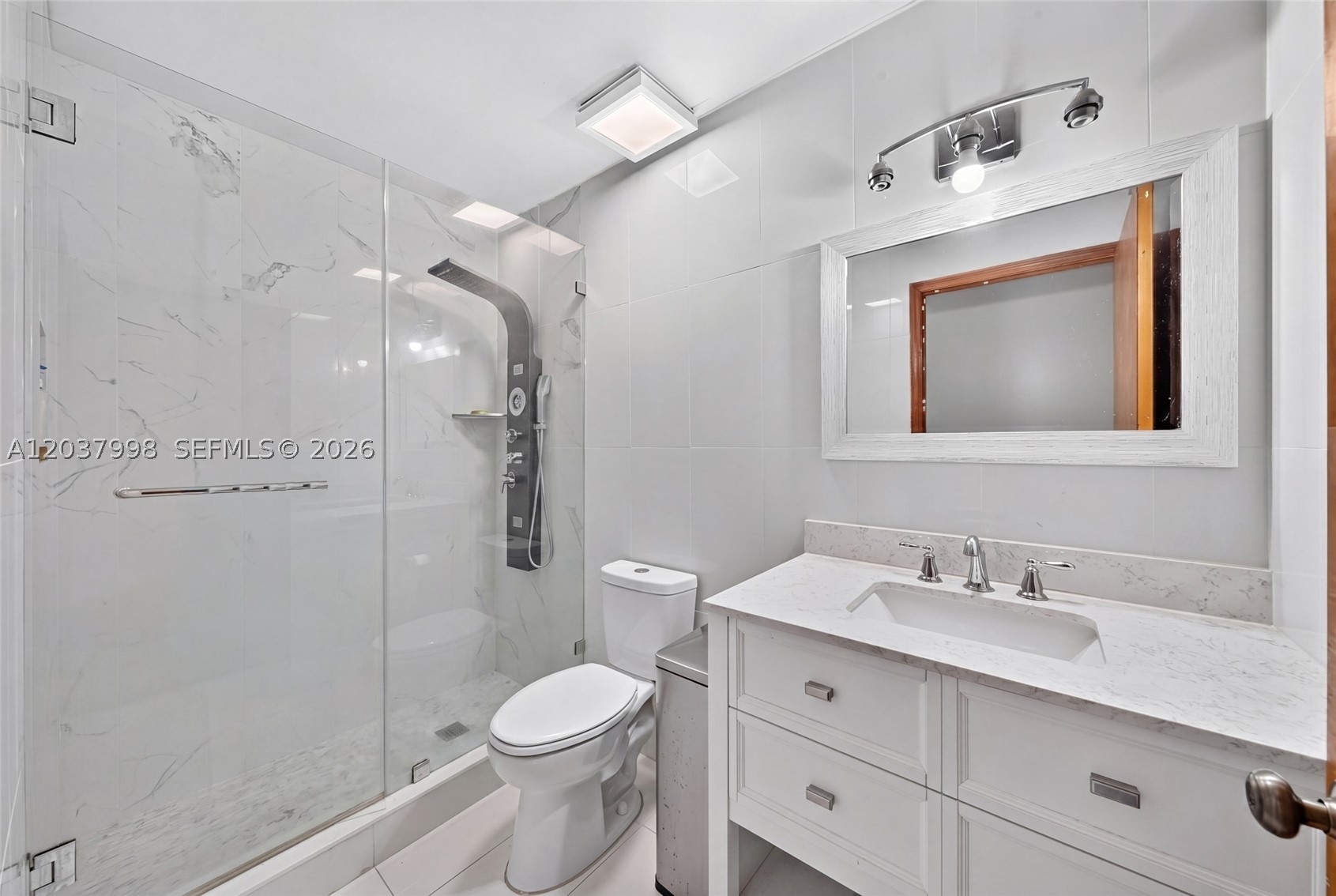 VISTA SUB 1ST ADDN AMENDE - Residential