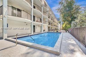 TOP OF THE MILE SOUTH CON - Residential