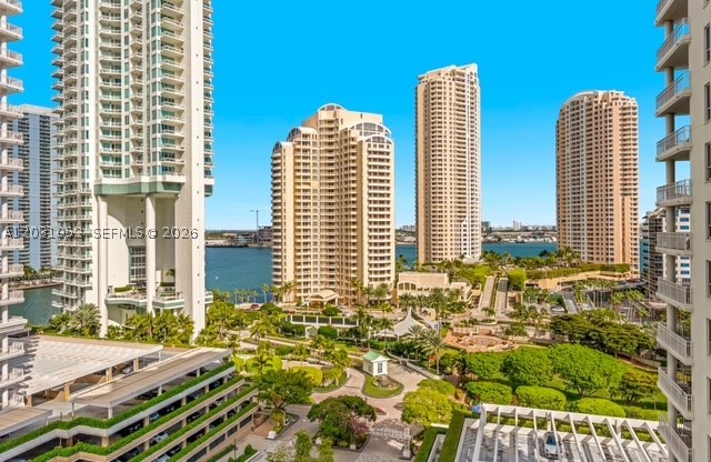 COURVOISIER COURTS CONDO - Residential Lease